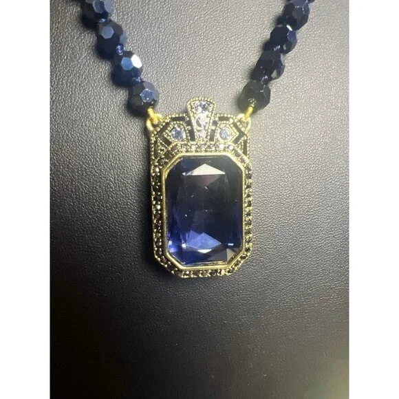 Vintage Style Gold & Blue-Blacl Crystal Necklace & Ring Set With Faceted Beads - - Picture 10 of 13